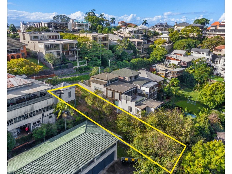 11 Ludlow Street, Hamilton QLD 4007