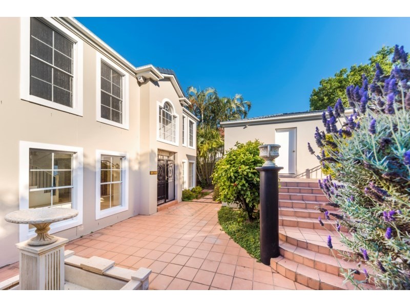 17 Kitchener Road, Ascot QLD 4007