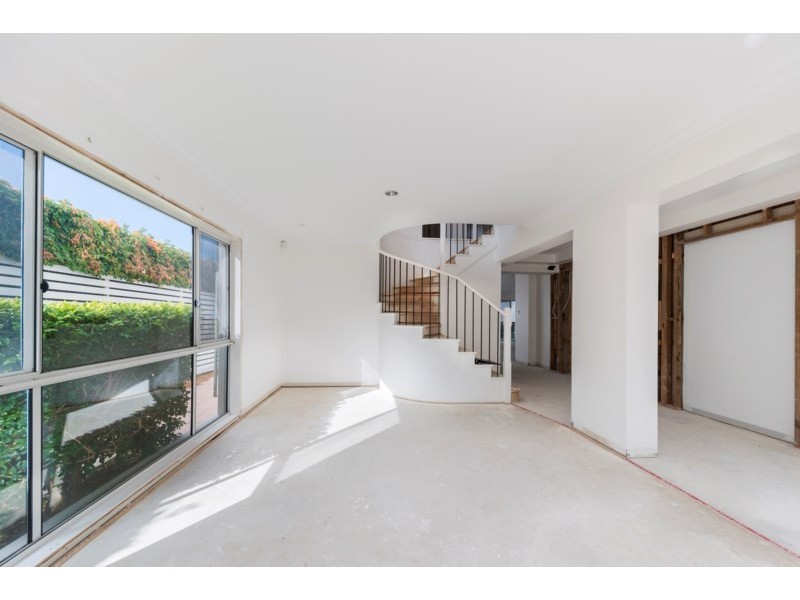 17 Kitchener Road, Ascot QLD 4007