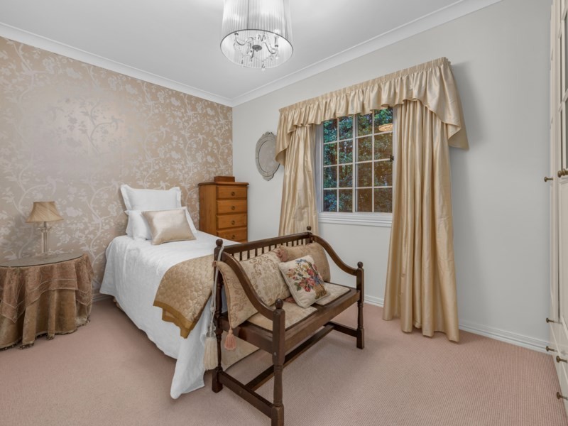 36 Willmington Street, Newmarket QLD 4051