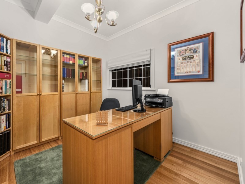 36 Willmington Street, Newmarket QLD 4051