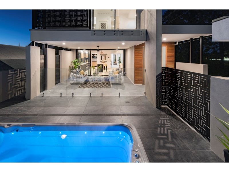 9 Derby Street, Hendra QLD 4011