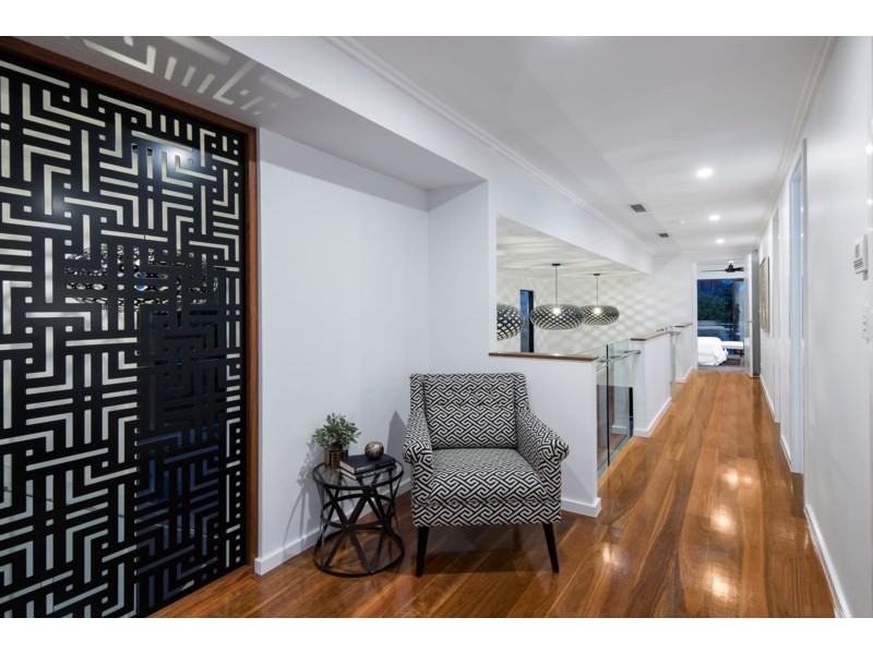 9 Derby Street, Hendra QLD 4011