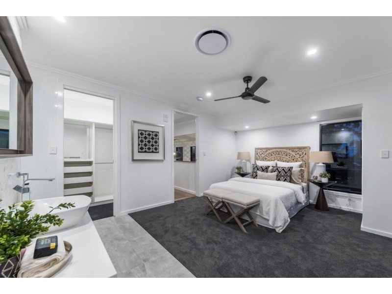 9 Derby Street, Hendra QLD 4011