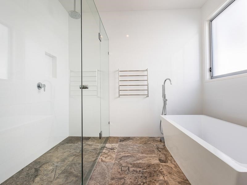53 Adam Street, Wynnum QLD 4178