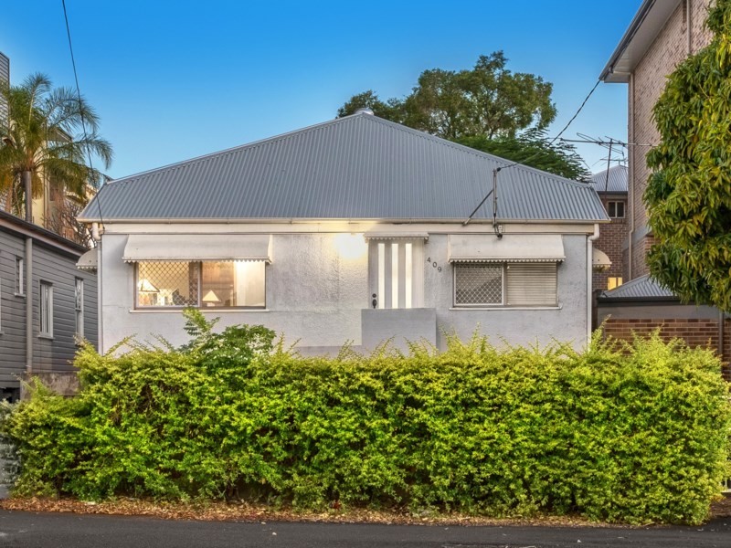 409 Sandgate Road, Albion QLD 4010