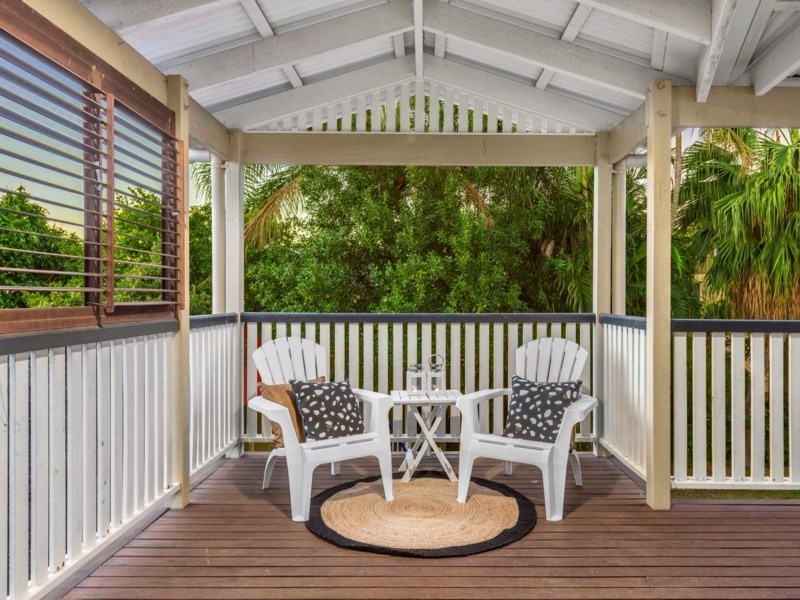 16 Cromwell Street, Wooloowin QLD 4030