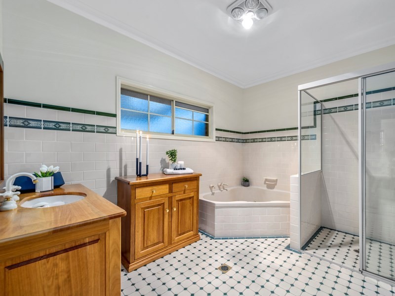 45 Emma Street, Wooloowin QLD 4030