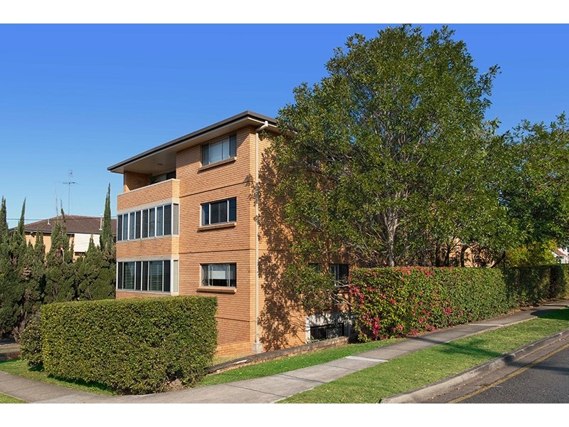 4/103 Windermere Road, Hamilton QLD 4007