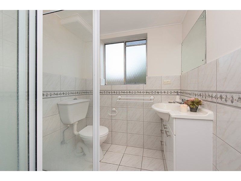 4/103 Windermere Road, Hamilton QLD 4007