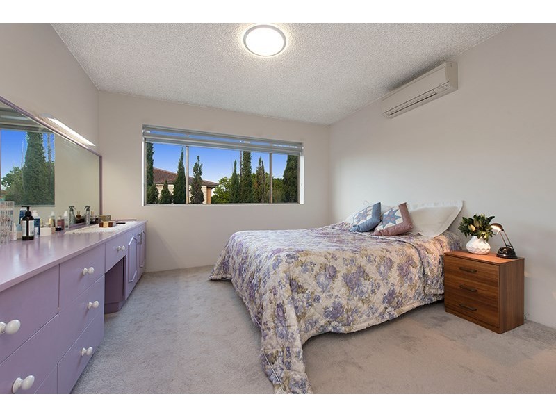 4/103 Windermere Road, Hamilton QLD 4007