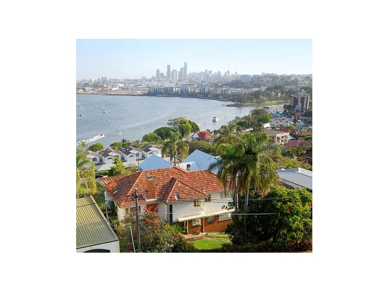 11 Dickson Terrace, Hamilton QLD 4007