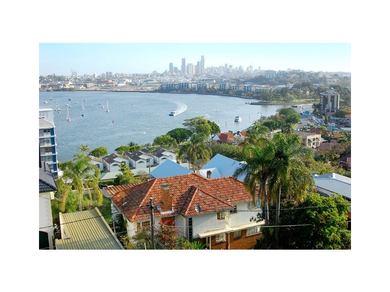 11 Dickson Terrace, Hamilton QLD 4007