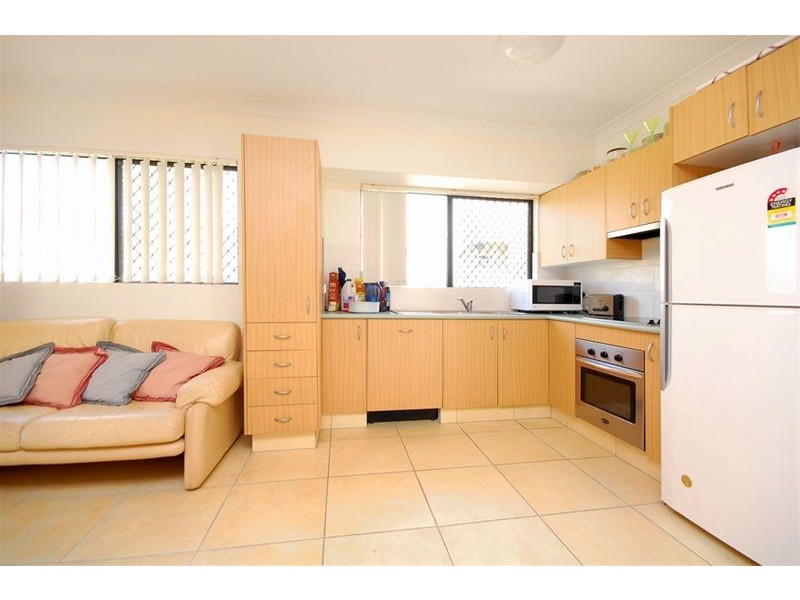 5/11 Ford, Clayfield QLD 4011