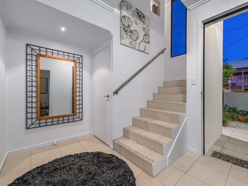 2/54 Terrace Street, New Farm QLD 4005