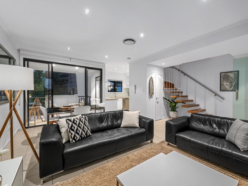 2/54 Terrace Street, New Farm QLD 4005