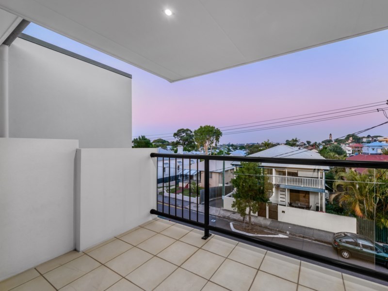 2/54 Terrace Street, New Farm QLD 4005
