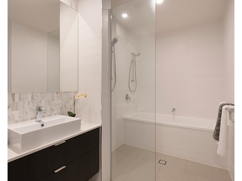 21/66 Allen Street, Hamilton QLD 4007