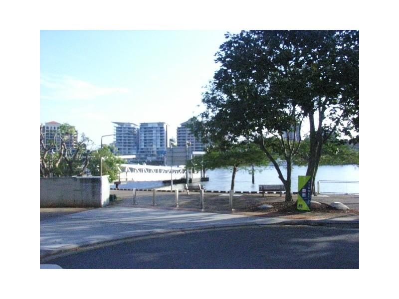 11 Sydney Street, New Farm QLD 4005