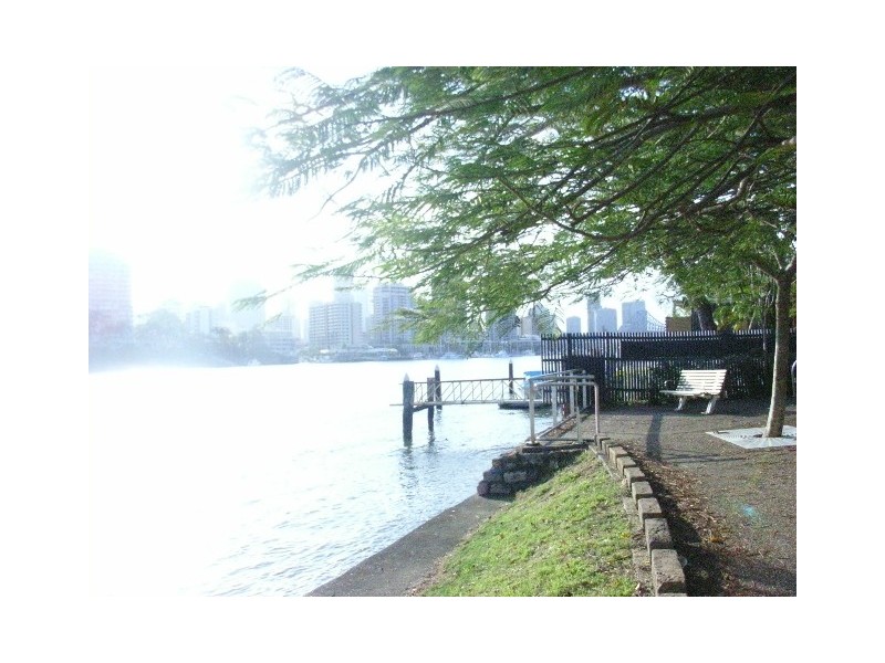 11 Sydney Street, New Farm QLD 4005