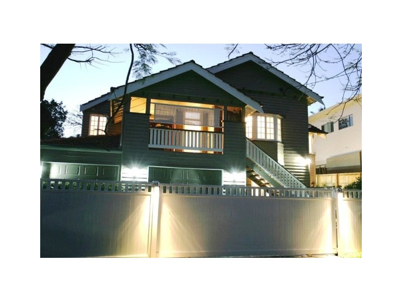 52 Woodville Street, Hendra QLD 4011