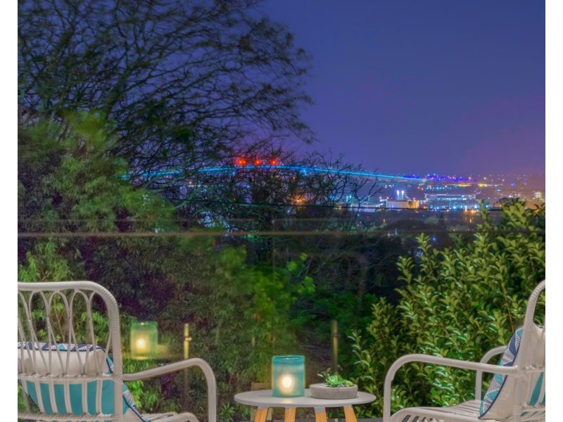 1 Craven Street, Clayfield QLD 4011