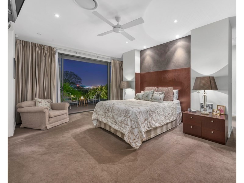 1 Craven Street, Clayfield QLD 4011