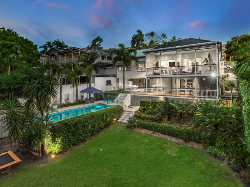 28 Joynt Street, Hamilton QLD 4007