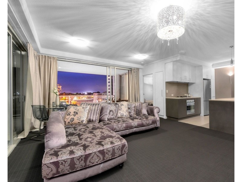 855/43 Hercules Street, Hamilton QLD 4007