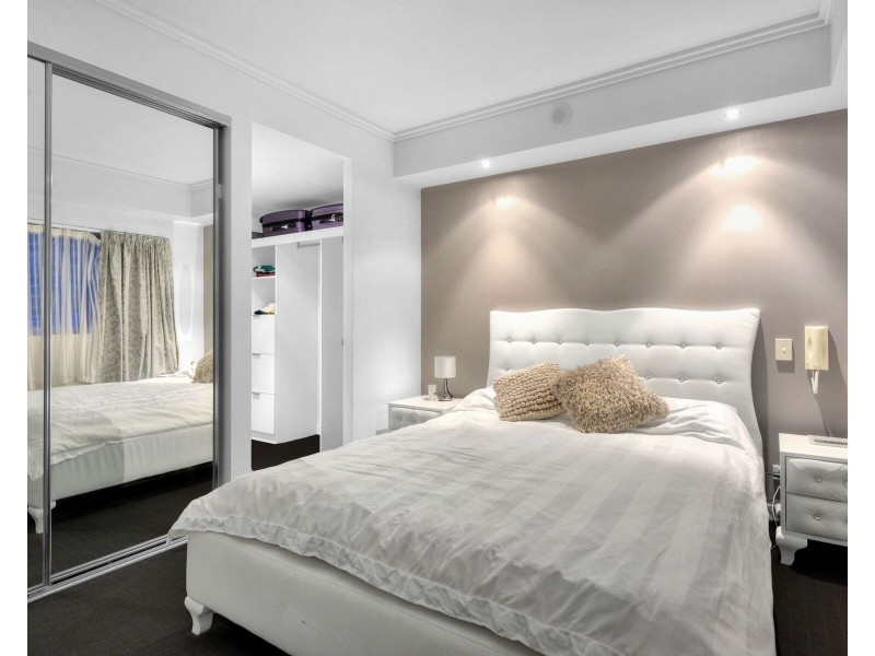 855/43 Hercules Street, Hamilton QLD 4007