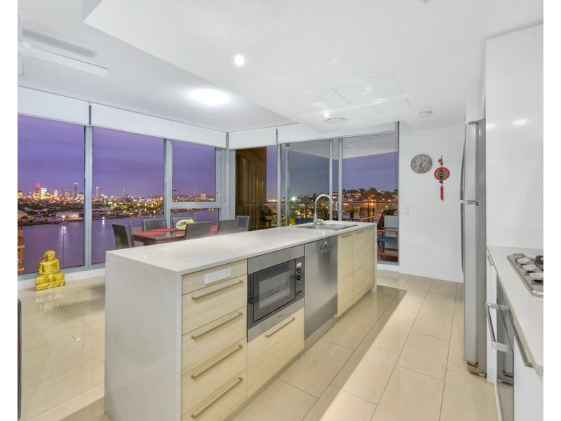 11212/8 Harbour Road, Hamilton QLD 4007