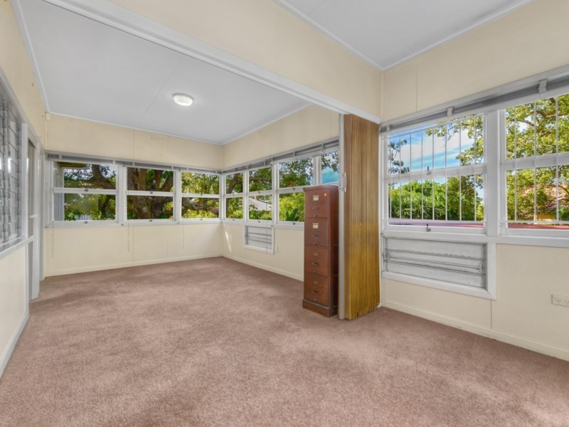 30 Davidson Street, Newmarket QLD 4051
