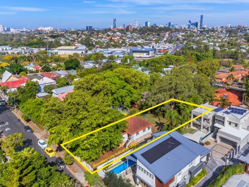 30 Davidson Street, Newmarket QLD 4051