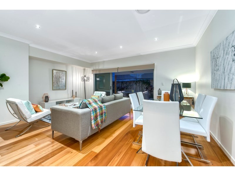 2/68 Rose Lane, Gordon Park QLD 4031