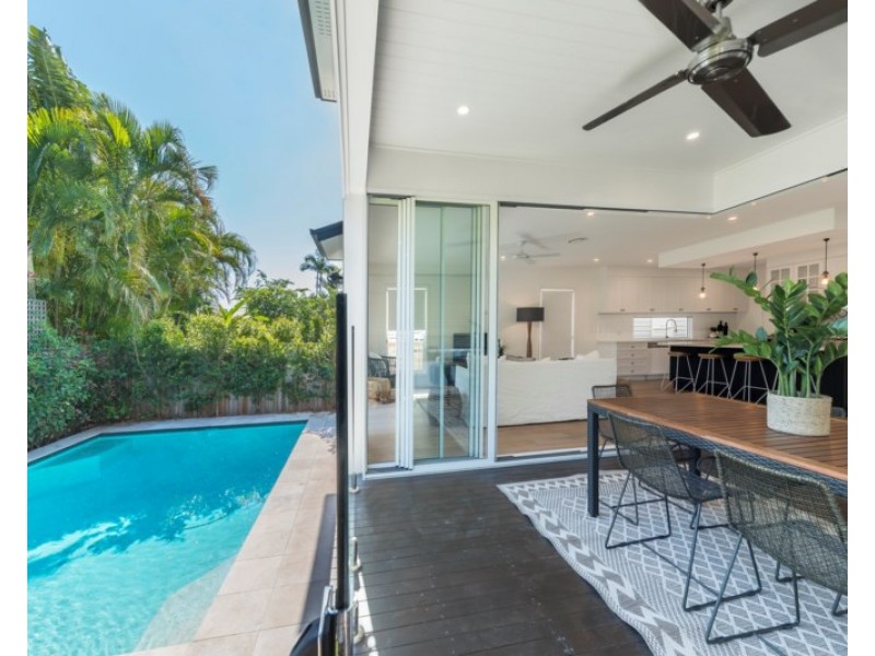 137 Manson Road, Hendra QLD 4011