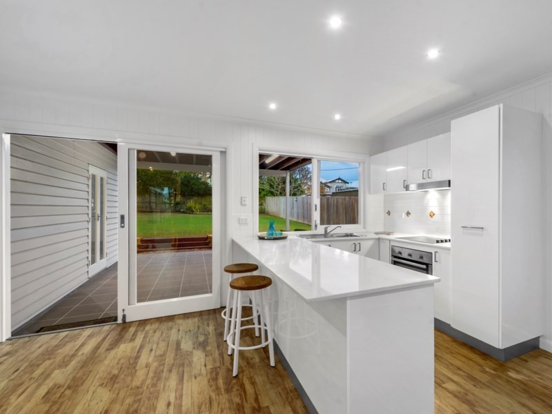 7 Myrtle Street, Grange QLD 4051