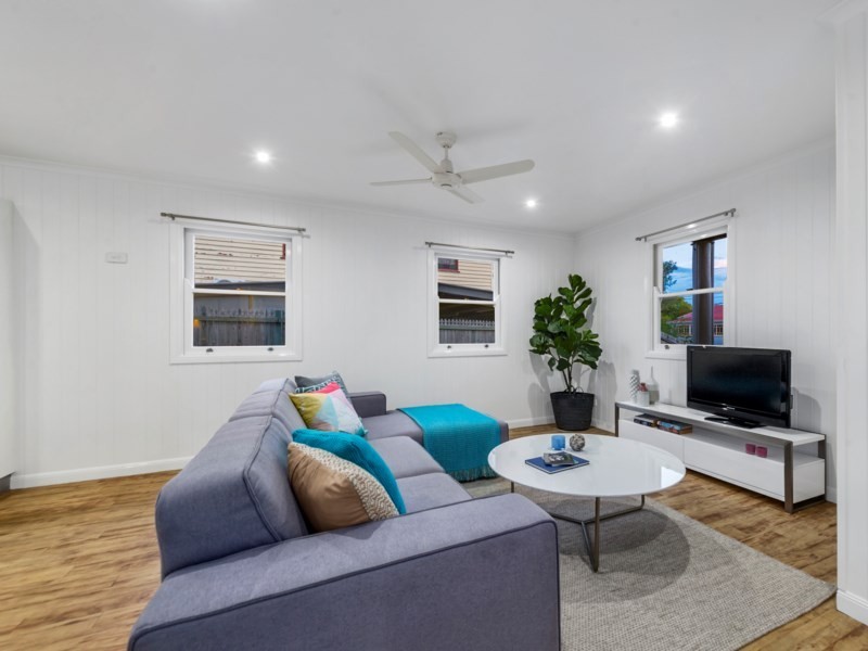 7 Myrtle Street, Grange QLD 4051