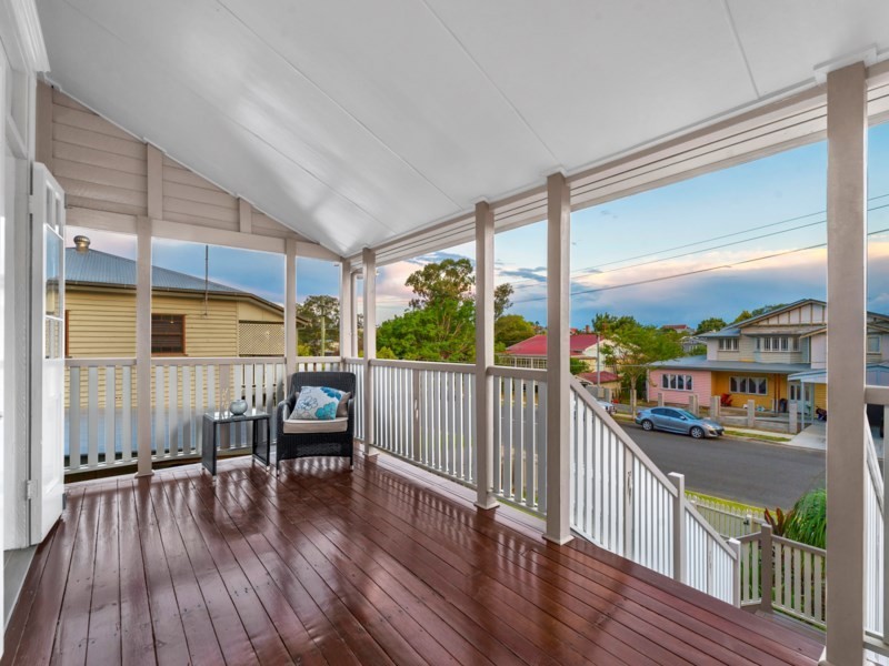 7 Myrtle Street, Grange QLD 4051