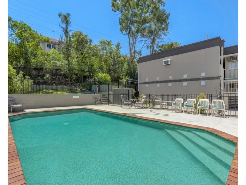 1/256 Kingsford Smith Drive, Hamilton QLD 4007