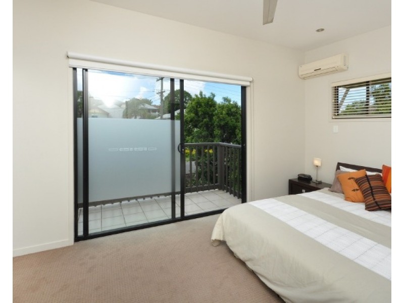 2/56 Montpelier Street, Clayfield QLD 4011