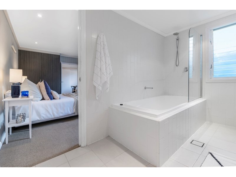 26 Fosbery Street, Windsor QLD 4030