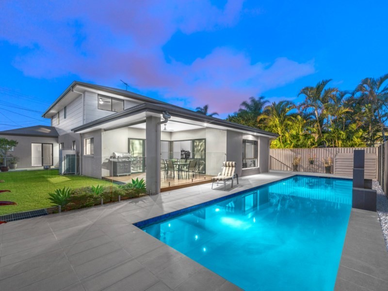 6 Harding Street, Hendra QLD 4011