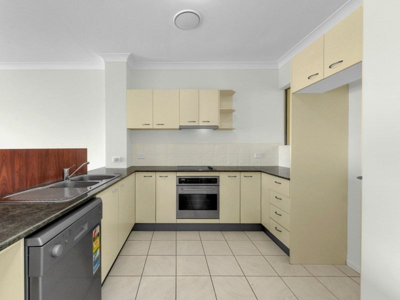 4/102 Racecourse Road, Hamilton QLD 4007