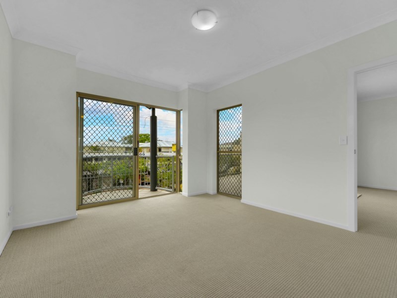4/102 Racecourse Road, Hamilton QLD 4007