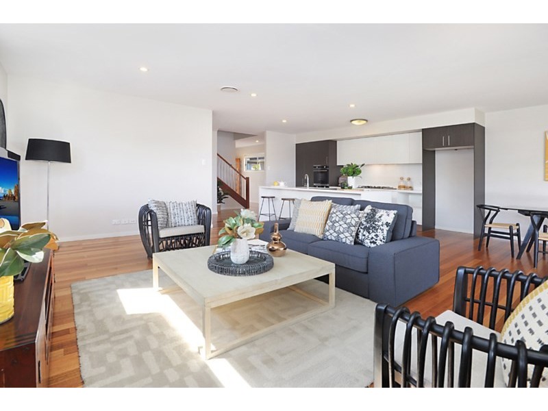 24 Araluen Street, Kedron QLD 4031