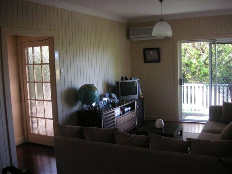 76 Hamilton Road, Wavell Heights QLD 4012