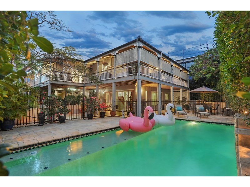 32 Dalrymple Street, Wilston QLD 4051