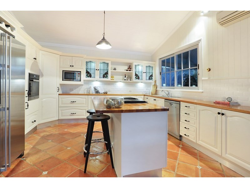 32 Dalrymple Street, Wilston QLD 4051