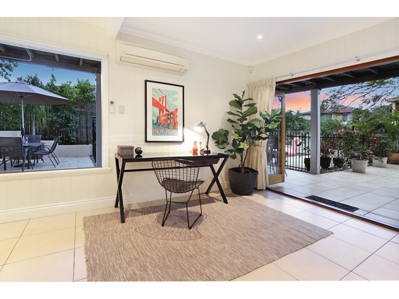 32 Dalrymple Street, Wilston QLD 4051