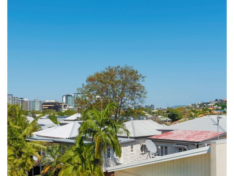 7/32 Windsor Street, Hamilton QLD 4007